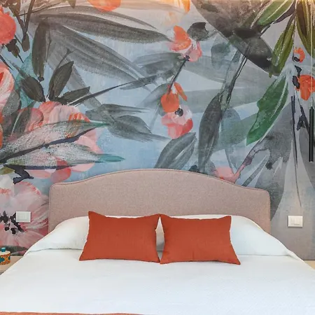 Guest house Zaararooms *