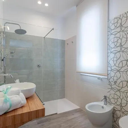 Guest house Zaararooms