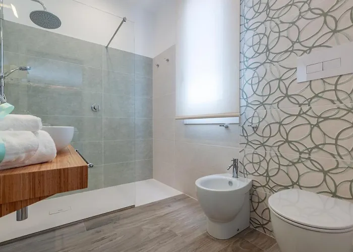 Zaararooms 산비토로카포